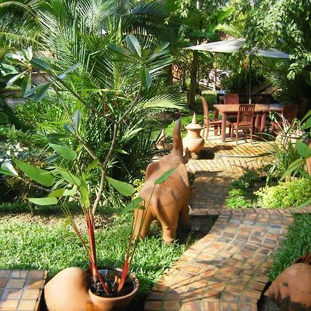 Noble Crown Resort & Spa Koh Lanta Exterior foto